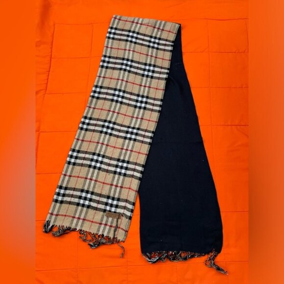 Burberry Scarf Womens Burberry London Made In England - Picture 1 of 6